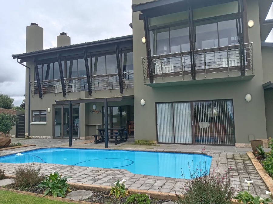 3 Bedroom Property for Sale in Oubaai Western Cape